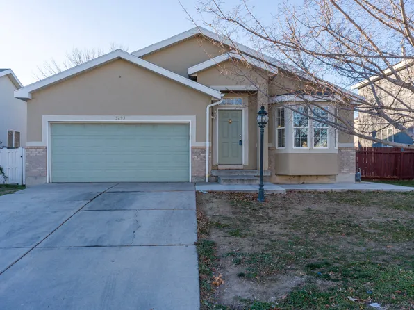 3293 W Brookway Dr, West Valley City, UT 84119