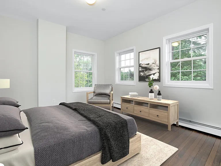 181 Washington St — Photo 12