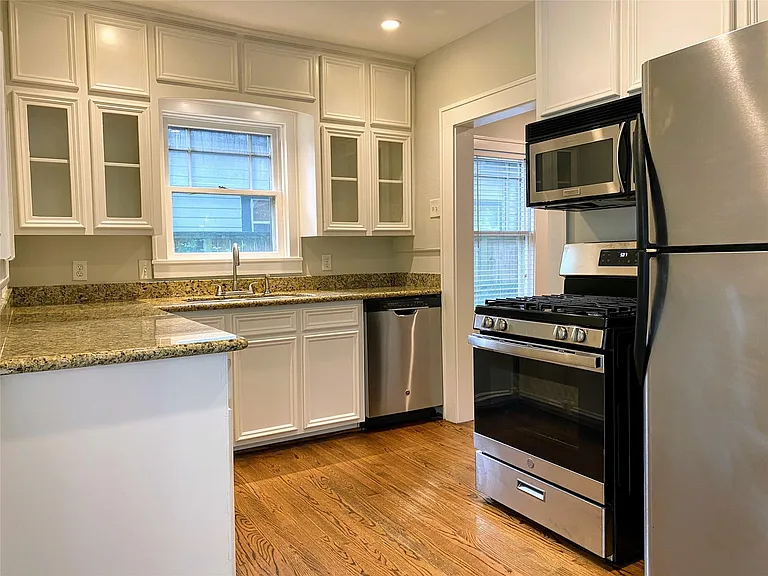 114 Munford St — Photo 3