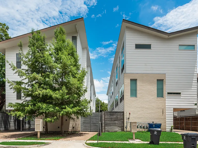 2304 N Garrett Ave #1 — Photo 16