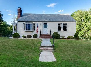 101 Pelletier Ave, Woonsocket, RI 02895