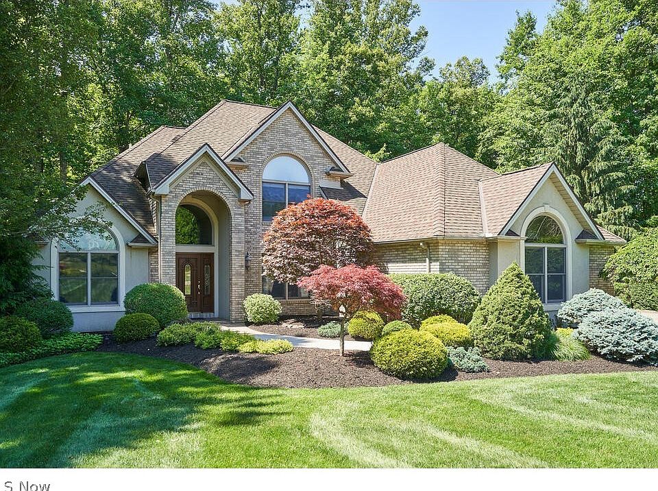 1st image of 16200 Ceile Cir