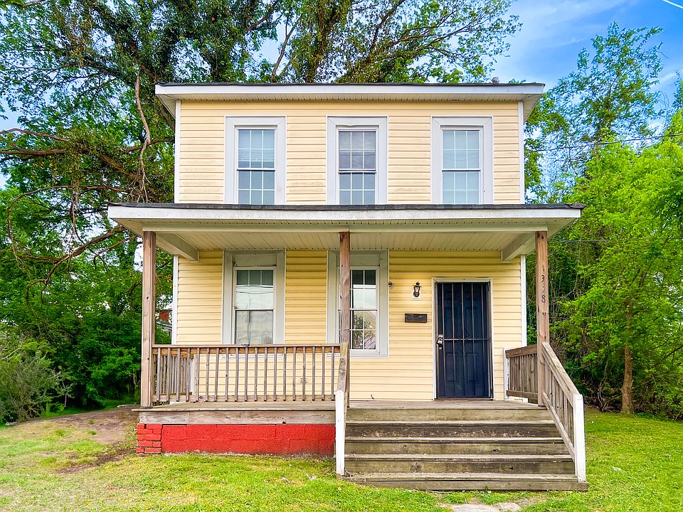 1st image of 1318 W Washington St