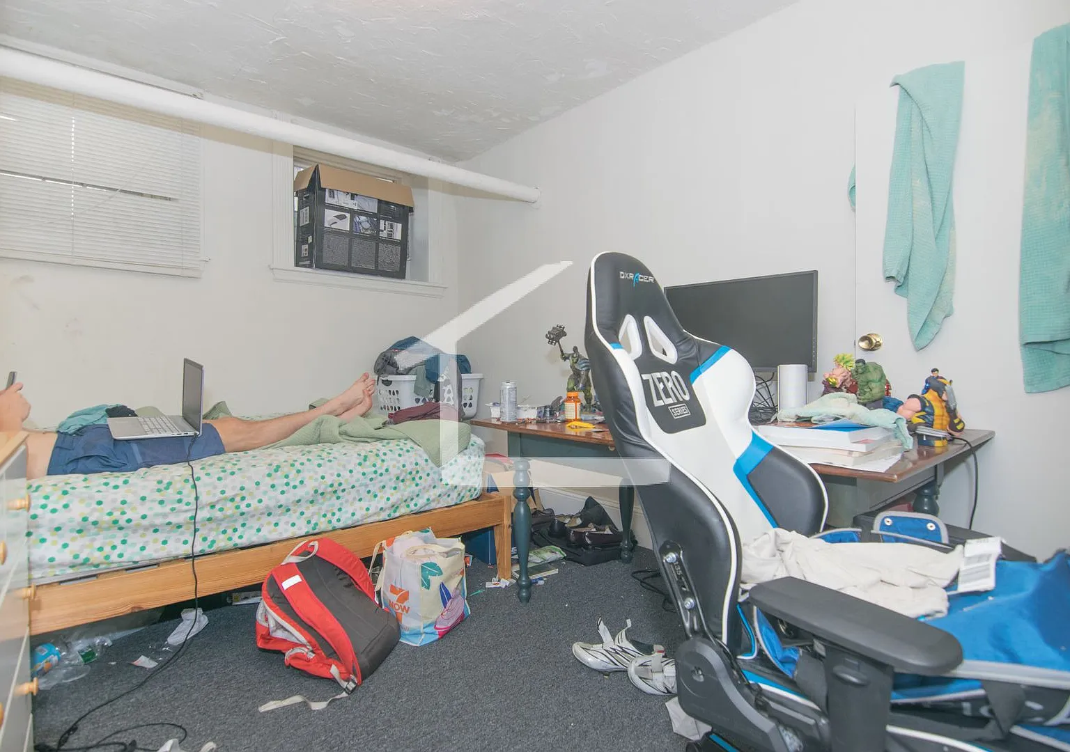 Packards Corner BU 4 bed 1.5 bath for 9.1 Heat Hw inc Students ok, — Photo 2