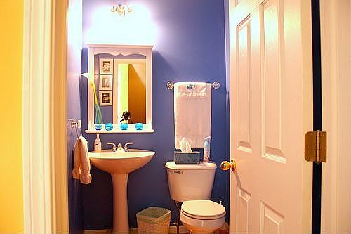Powder room