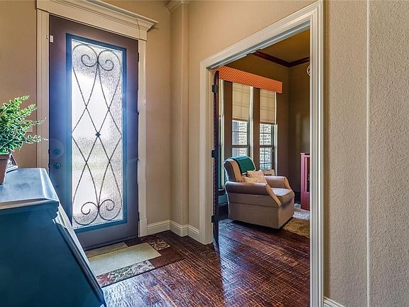 5th image of 10825 Owl Creek Dr