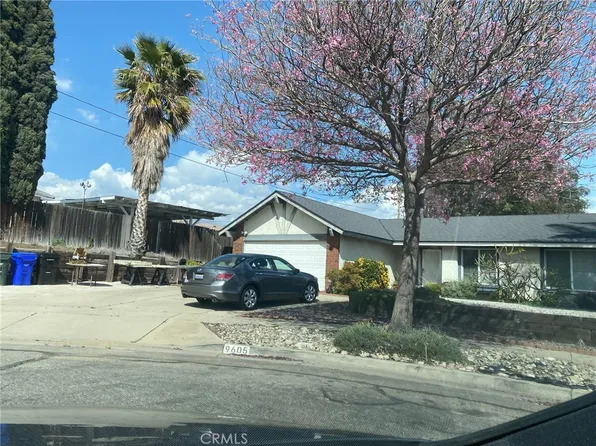 9605 Emerald Ct, Fontana, CA 92335