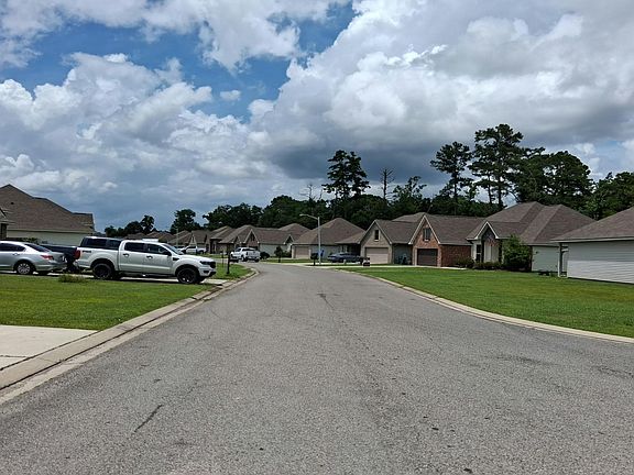 4th image of 28299 Natchez Trce
