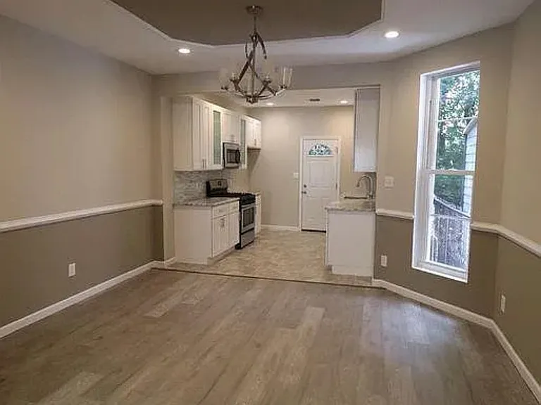 1558 N Felton St — Photo 4