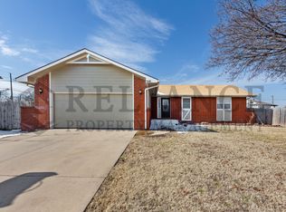 3141 S Gow Cir, Wichita, KS 67217