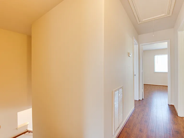 14034 Maximos Dr — Photo 16