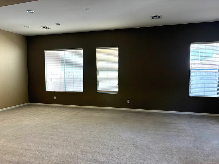 2275 Moresca Ave — Photo 6
