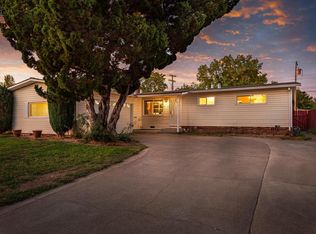 2401 Aramon Dr, Rancho Cordova, CA 95670