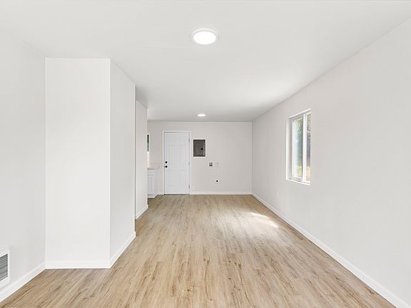 5th image of 134 Lebo Blvd