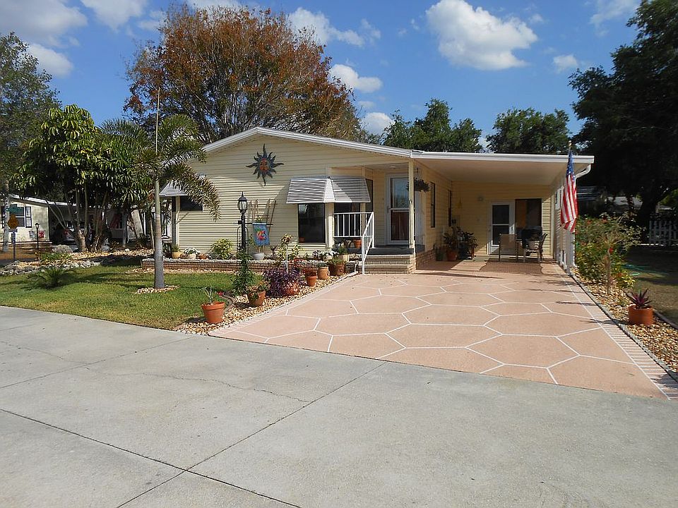 Front view of home