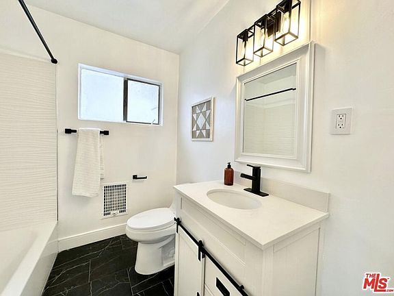 3rd image of 8514 Sherwood Dr #3A