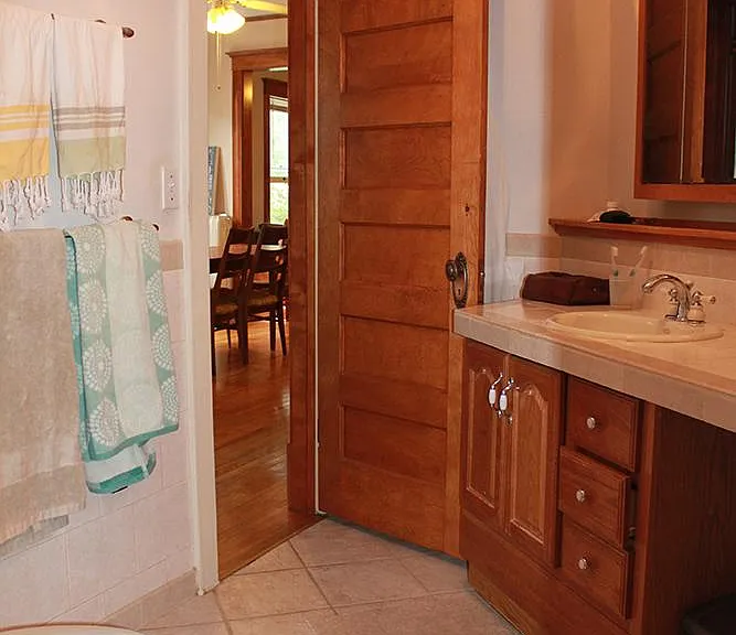 2312 Girard Ave S #3 — Photo 10