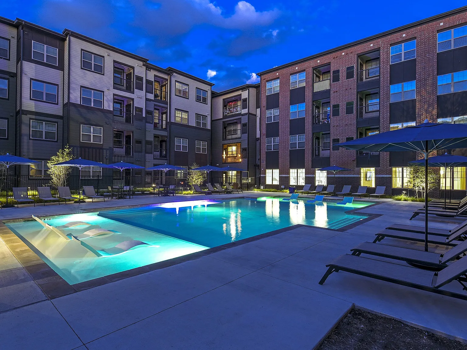 Residences at Decker — Photo 2