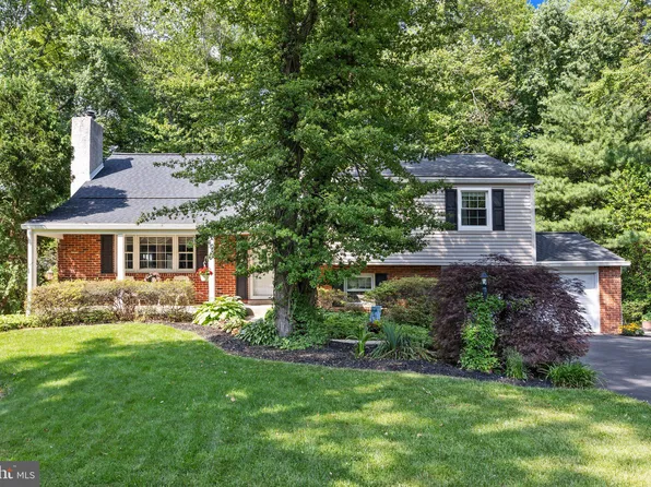 106 Shady Ln, Lansdale, PA 19446