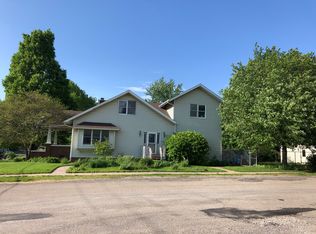 300 N Main St, Athens, IL 62613