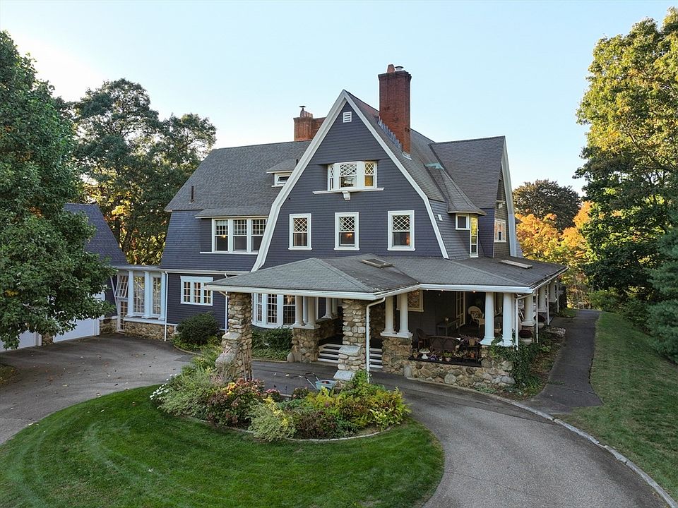 2nd image of 53 Abbott Rd