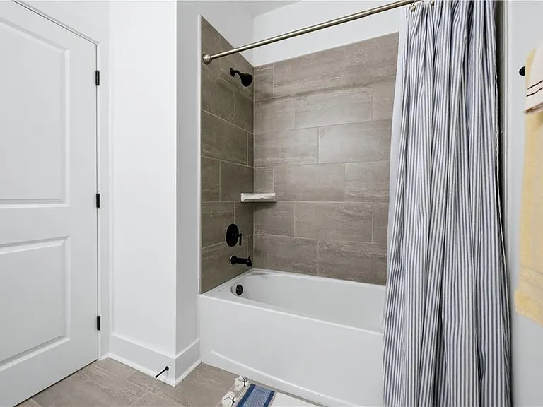 3211 Orwell Way #4301 — Photo 24