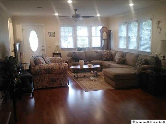 4th image of 116 San Carlos St