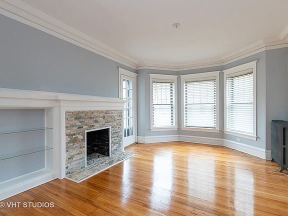 3rd image of 5516 S Cornell Ave APT 3W