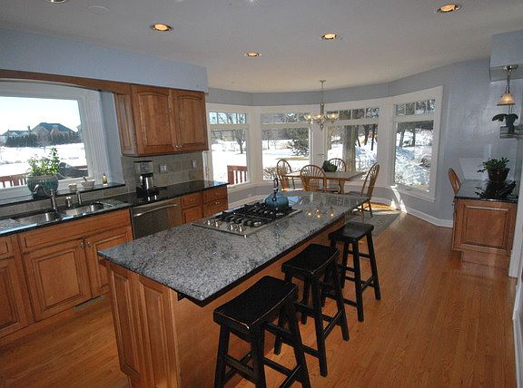 2nd image of 21025 W Yorkshire Dr
