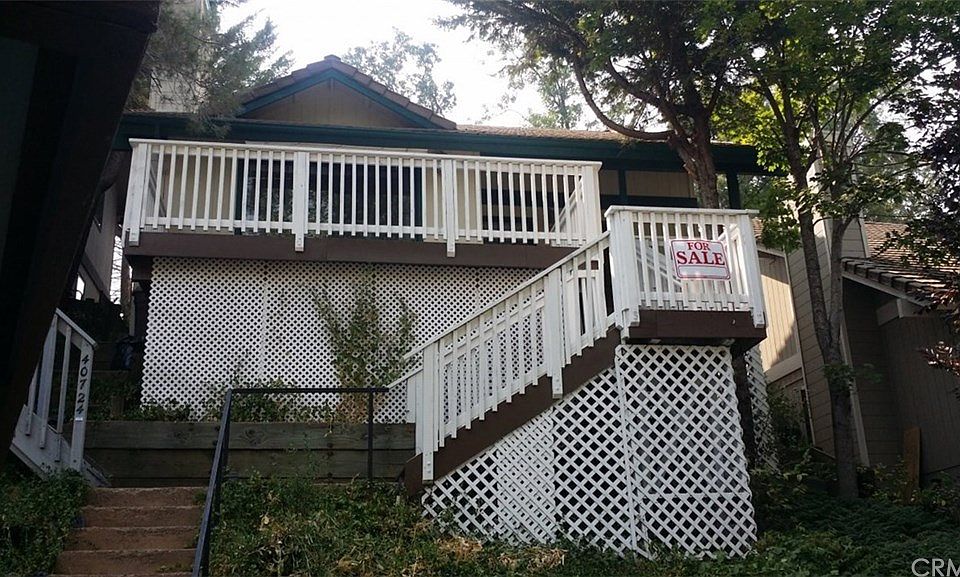 1st image of 40730 Foxboro Ct