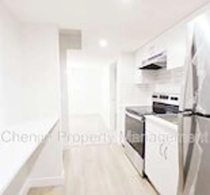 2 bed, 1.0 bath, 600 sqft, $950 — Photo 2
