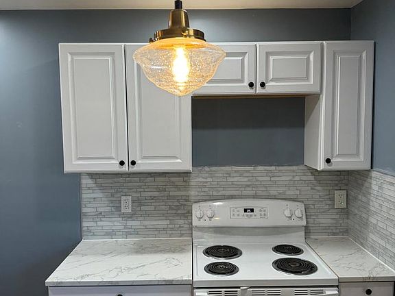 5th image of 6527 Guyer Ave