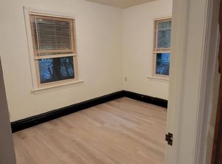 6051 W Ridgewood Dr, Parma, OH 44129