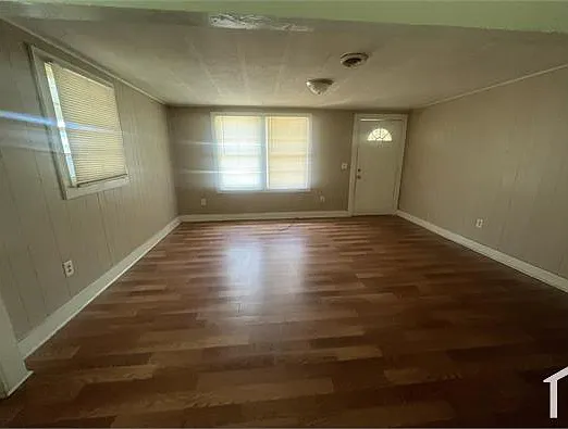 100 Lemon Pl — Photo 8