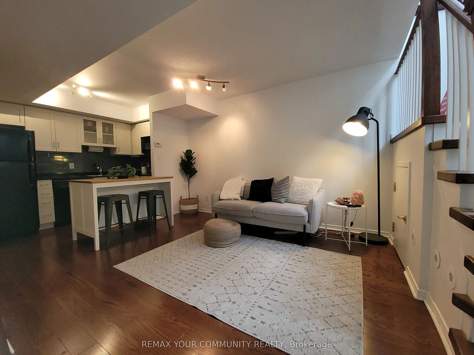 1 bed, $2,500 — Photo 2