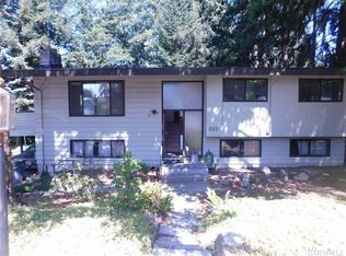 8203 215th St SW, Edmonds, WA 98026