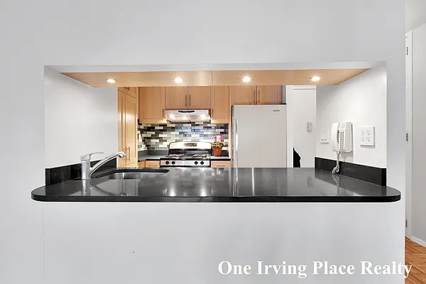 Rented by One Irving Place Realty | media 3
