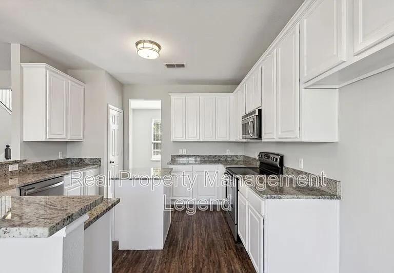 5100 Brookside Dr — Photo 10