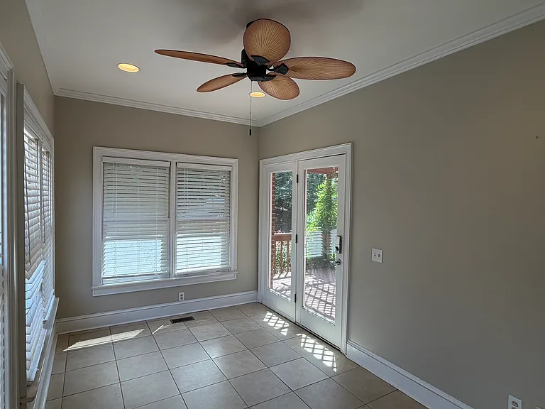 832 Shelter Cove Ct — Photo 41