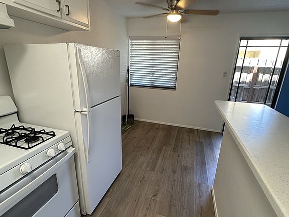 5th image of 3050 E 5th St #3
