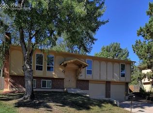 2539 Garden Way, Colorado Springs, CO 80918