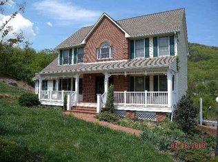 446 Ray St, Roanoke, VA 24019