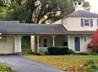 102 Mahwah Rd, Mahwah, NJ 07430