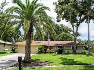 342 Foxcroft Dr E, Palm Harbor, FL 34683