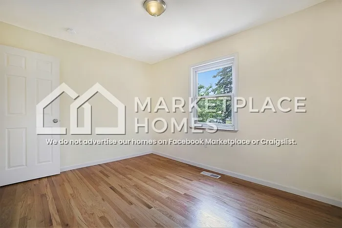 3610 Oneida St — Photo 17