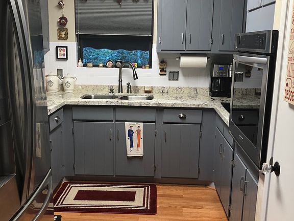 3rd image of 2590 Sandia Dr