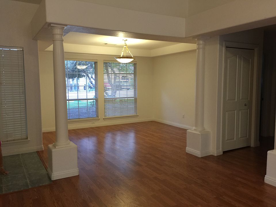 1st image of 3847 E Feemster Ave