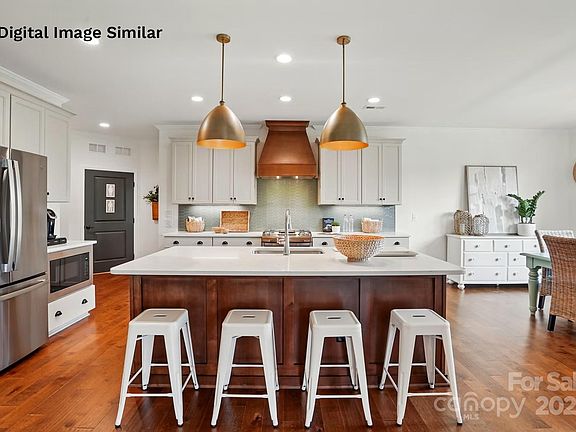 5th image of 6847 Glen Abby Ln Lot 7
