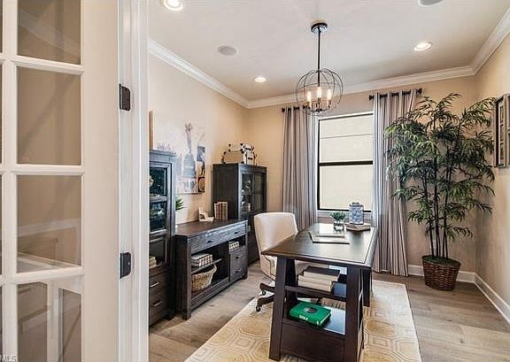 4th image of 6637 Palmerston Dr