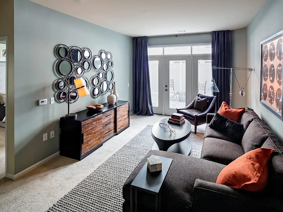 One-bedroom living room